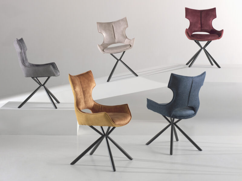 Chaise Queeny