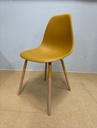 Chaise scandinave Phenix moutarde